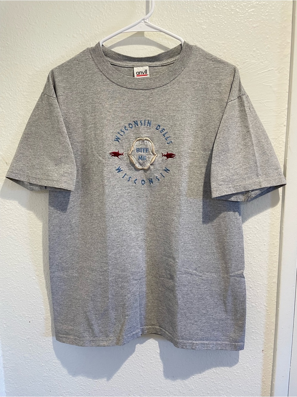 Vintage Anvil Wisconsin Dells Bite Me Mens M Graphic T Shirt Double Stitch Gray